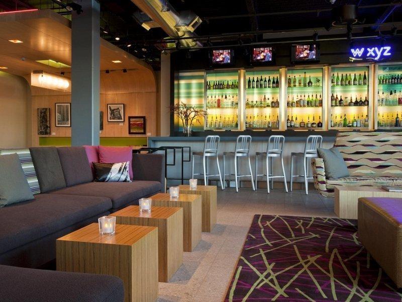 Aloft Houston By The Galleria Екстериор снимка